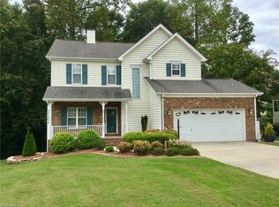 1521 Ballard Ct, Kernersville, NC 27284