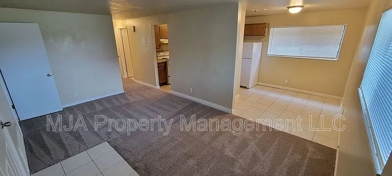 4642 S Arlington Park Dr #4