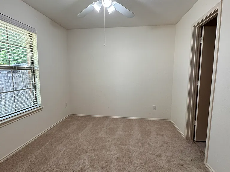 414 N Jackson Ave #A — Photo 21