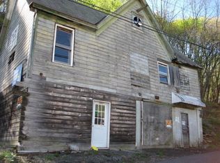 21 Broome St, Catskill, NY 12414