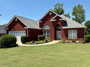 304 Stonebrook Cir, Byron, GA 31008