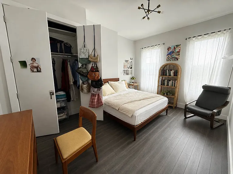 415 Rogers Ave #3 — Photo 7