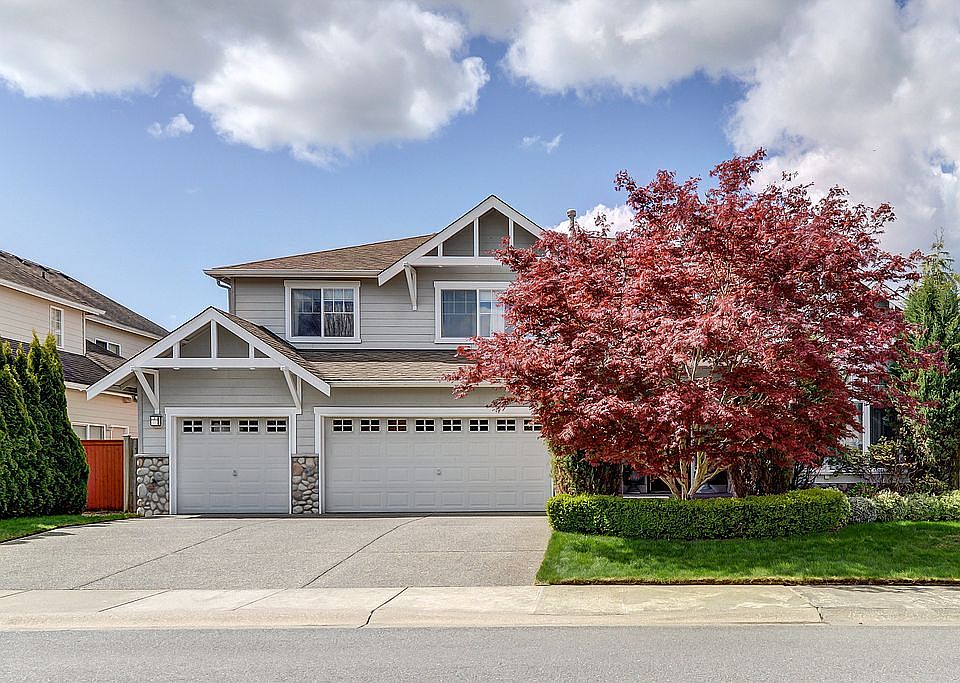 1st image of 453 237th Ave SE