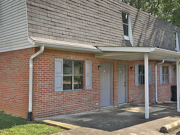 4th image of 600 Baker Rd #B