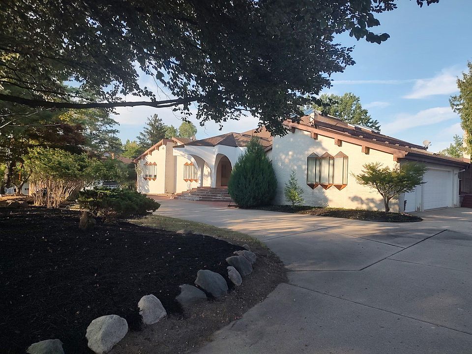 1st image of 3541 Ridgeview Ct