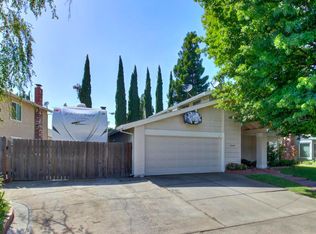 10148 Carmel Valley Way, Elk Grove, CA 95624