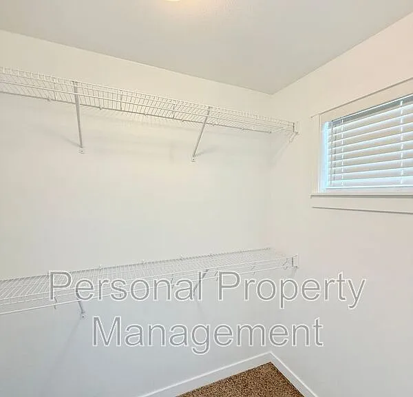 417 NE Repass Rd #2 — Photo 16