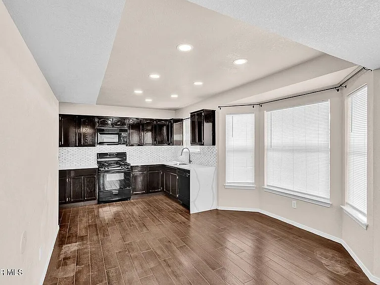 14208 Bailee Point Ln — Photo 5