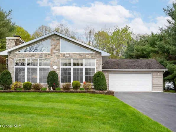 194 Honeywell Corners Road, Broadalbin, NY 12025