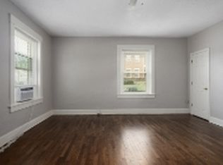 204 E Franklin St APT 19, Liberty, MO 64068