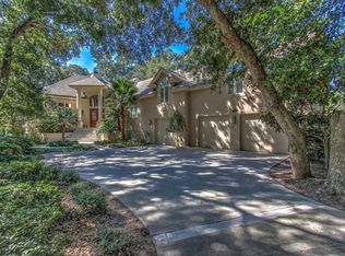 31 Fort Walker Dr, Hilton Head Island, SC 29928
