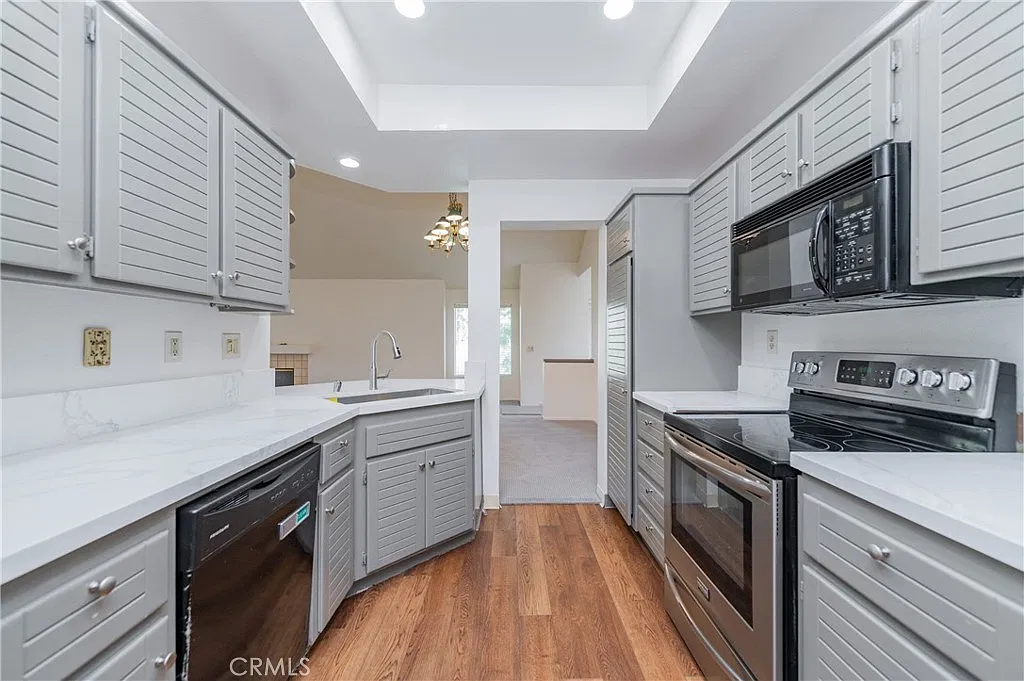 3 bed, 1682 sqft, $4,500 — Photo 4