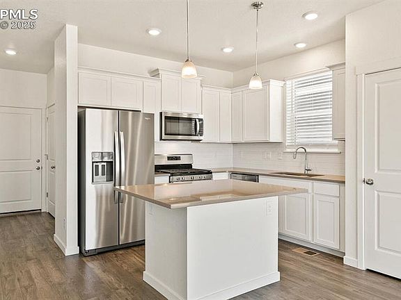 7th image of this home