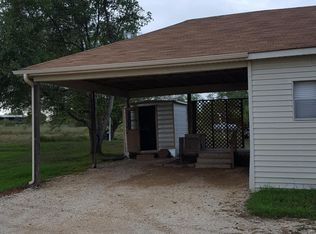 6886 State Park Rd, Lockhart, TX 78644