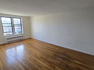 14905 79th Ave, Flushing, NY 11367