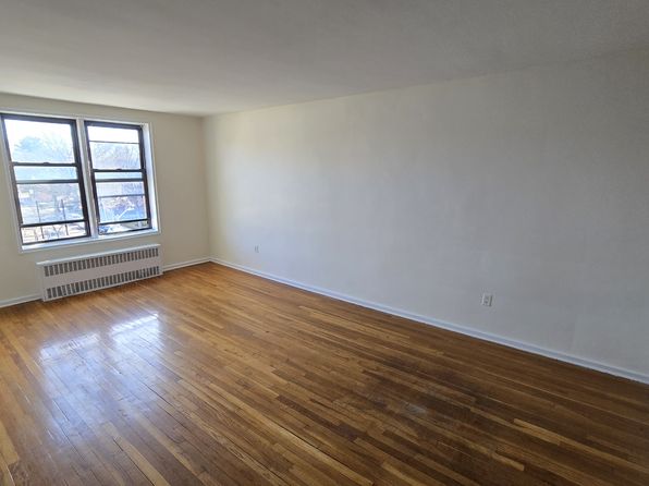 14905 79th Ave APT 531