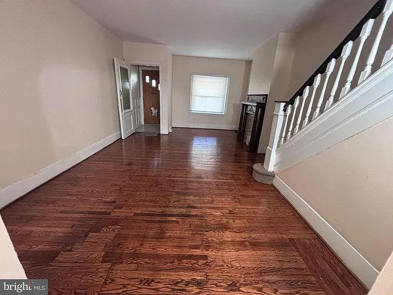 1812 S 57th St — Photo 3