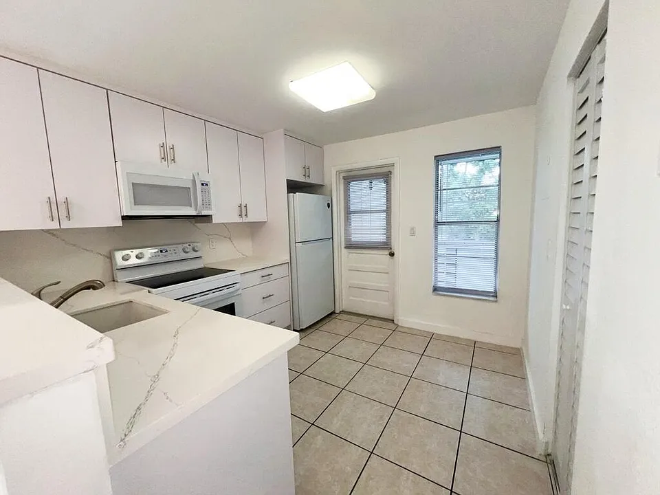 3777 78th Ave #46-E