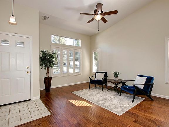 3rd image of 3020 Florinda Ln