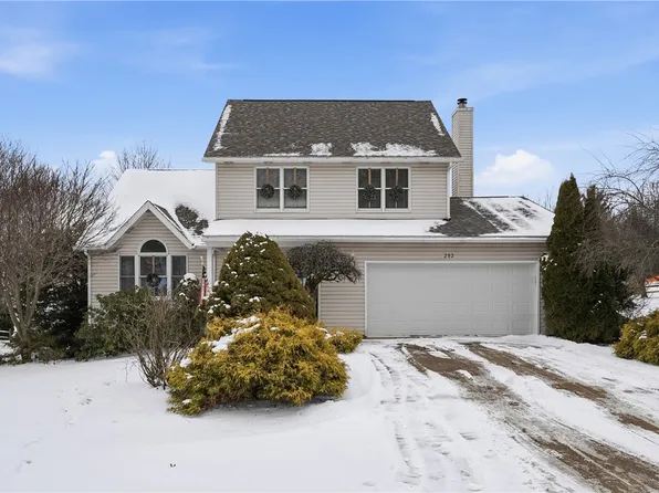 202 Holyoke Rd, Butler, PA 16001