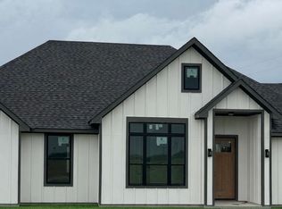 761 Almand Rd, Palmer, TX 75152