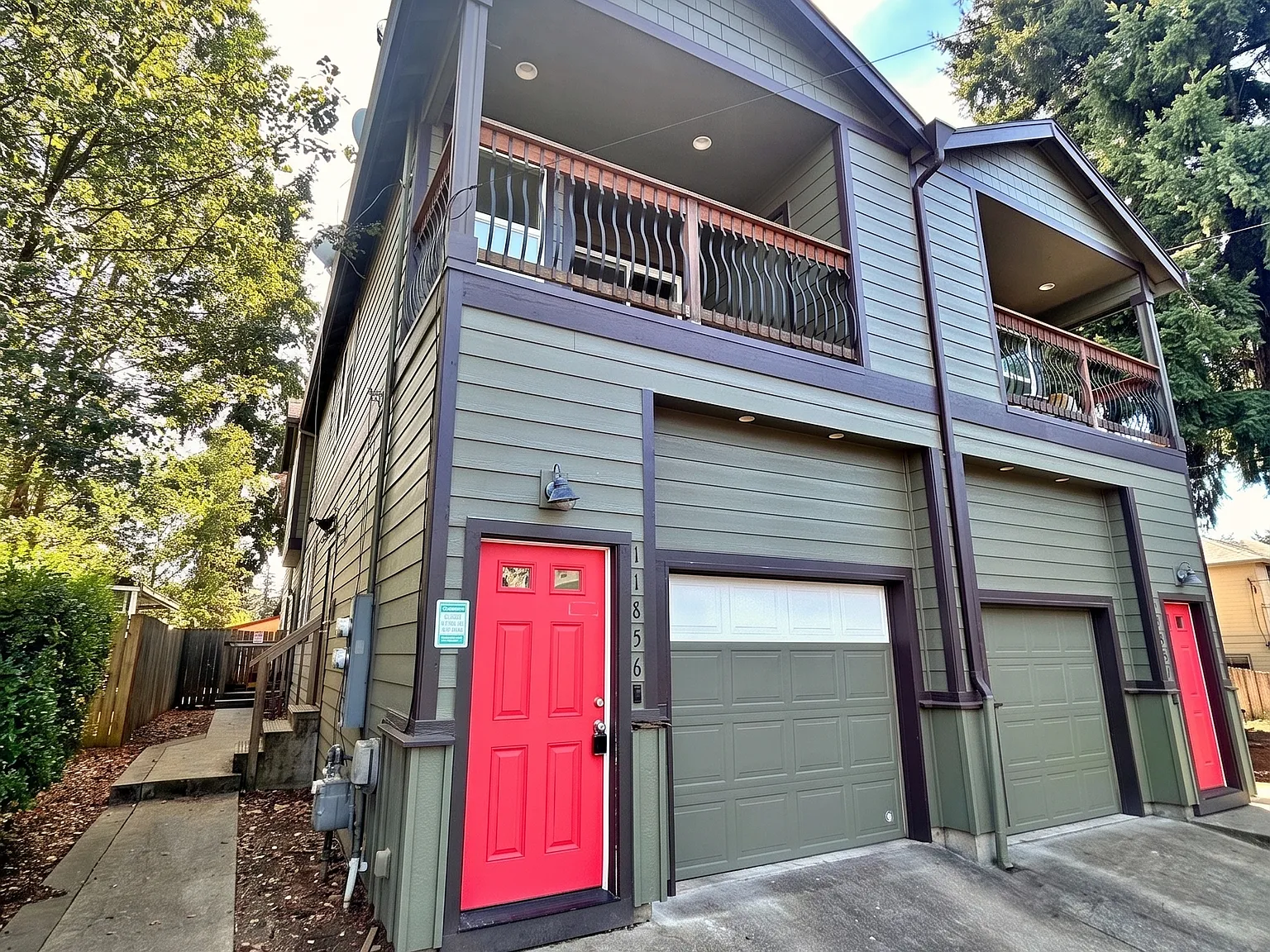 2 bed, 986 sqft, $1,900 — Photo 3