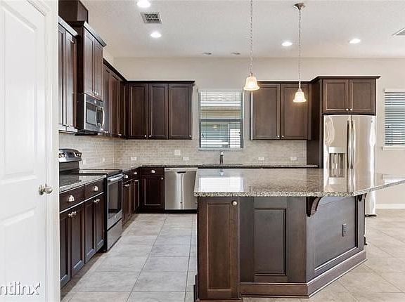 3rd image of 16753 Abbey Hill Ct