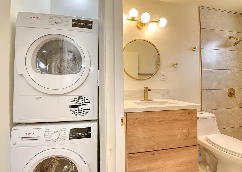 In unit washer and dryer