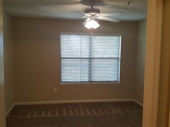 5th image of 11904 4th St N #9106