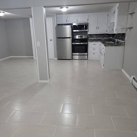 1st image of 400 Woodbine St