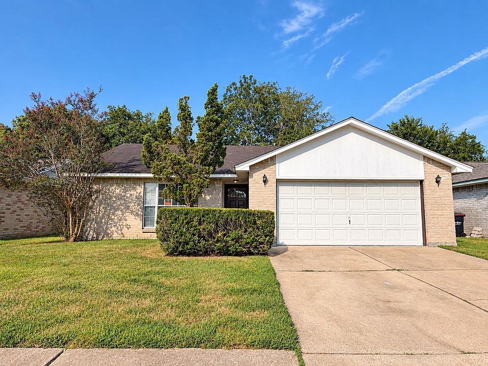 1st image of 7222 Londres Dr