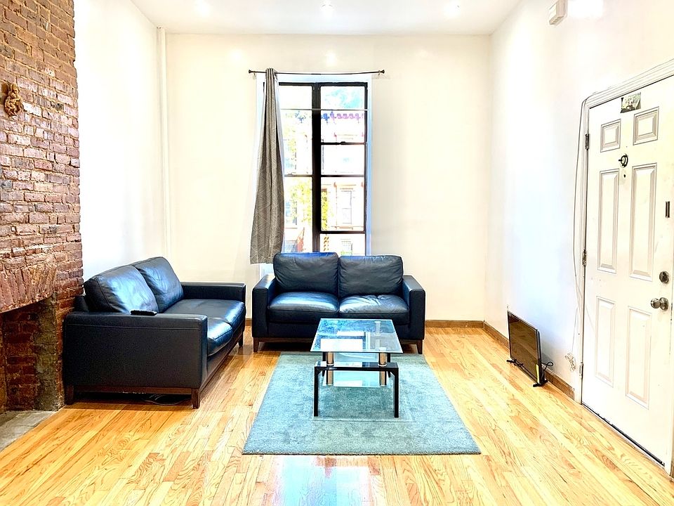 1st image of 446A Hancock St APT 2