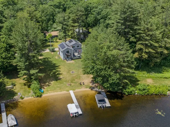 15 Lake View Dr, Spencer, MA 01562