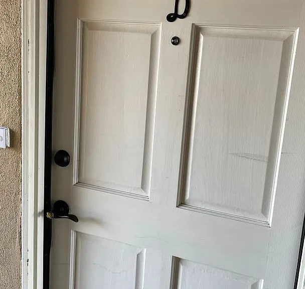 1401 Manhattan Beach Blvd — Photo 20