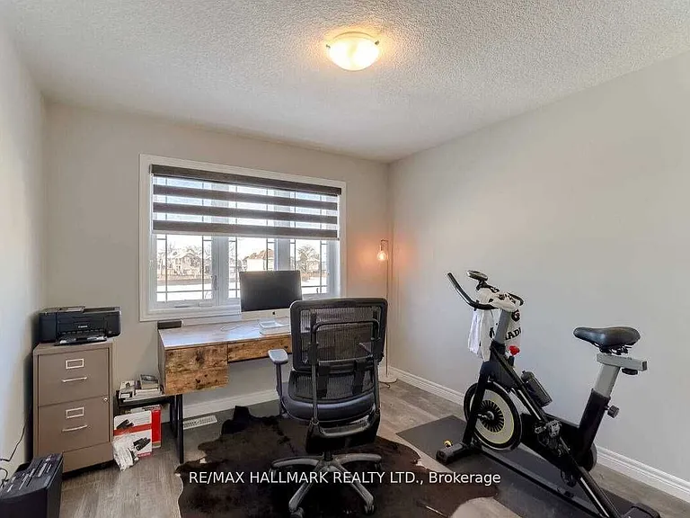 75 John Brabson Cres — Photo 15