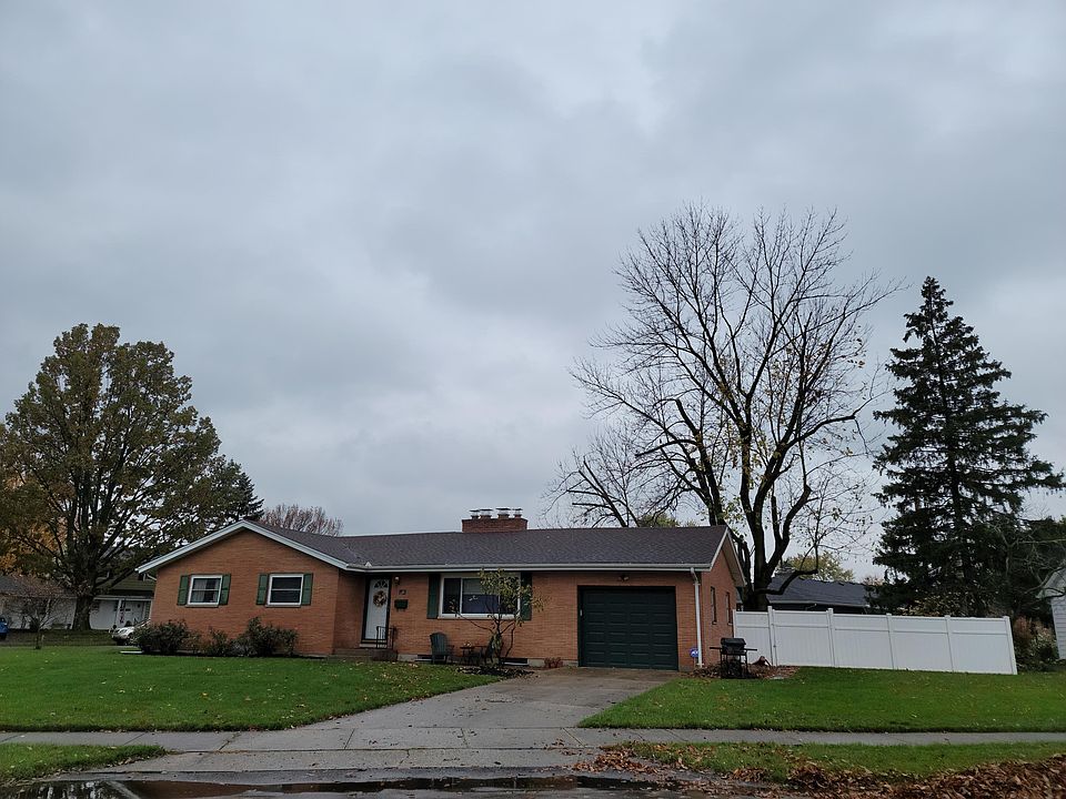 2nd image of 108 Merry Robin Rd