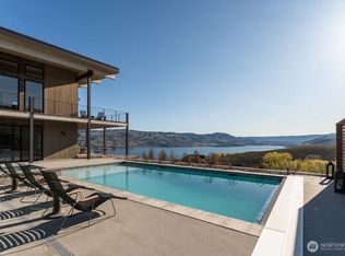 140 Clos Chevalle Rd, Chelan, WA