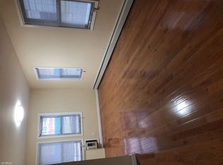 128-13 20th Ave, College Point, NY 11356