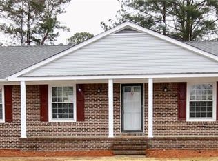 225 Britwell Dr, Chesapeake, VA 23322