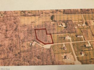 Elizabeth Trl, Doylestown, OH 44230