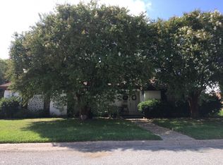 7762 Beaudelaire Cir, Galveston, TX 77551