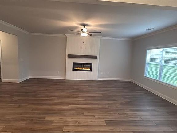 3rd image of 3832 Dover Run Ln