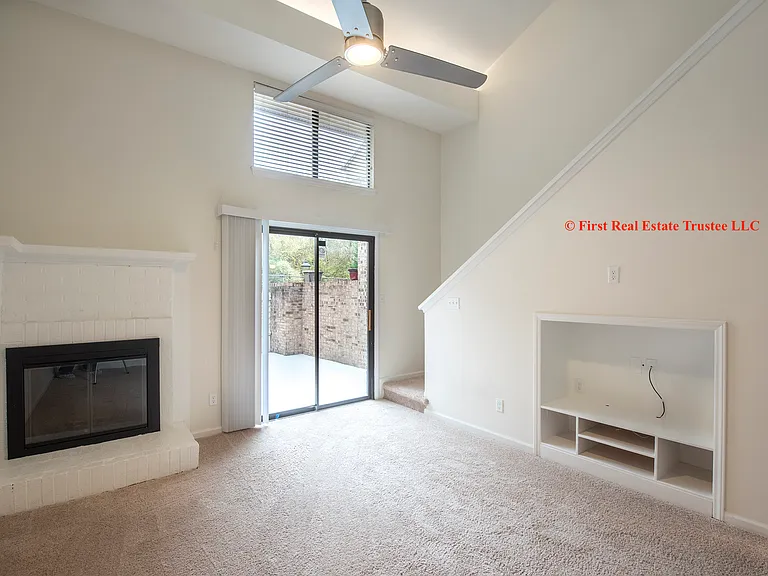 7930 Charter Oak Ln — Photo 15