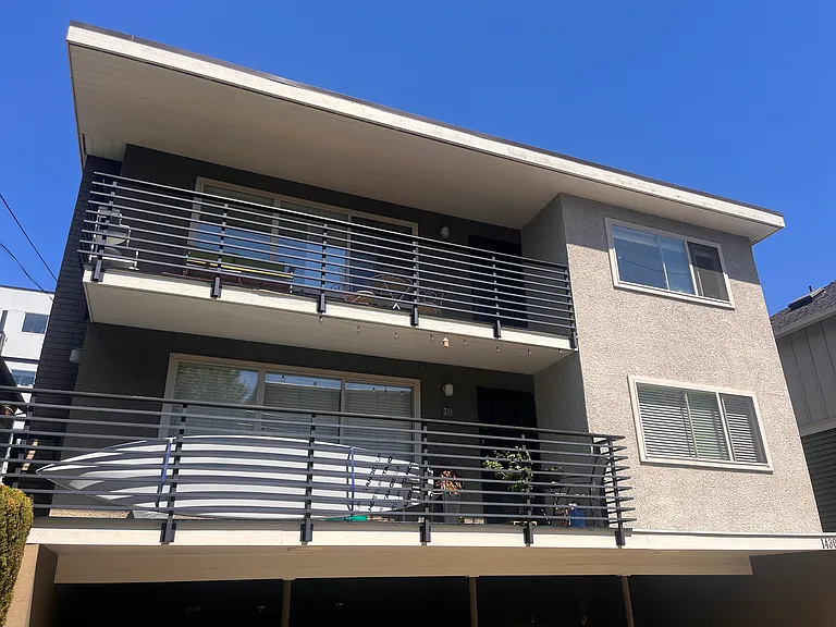Top floor unit