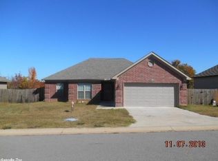 3989 Mountaincrest Cir, Alexander, AR 72002