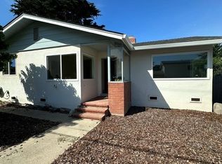 30 Acropolis St, Pacific Grove, CA 93950