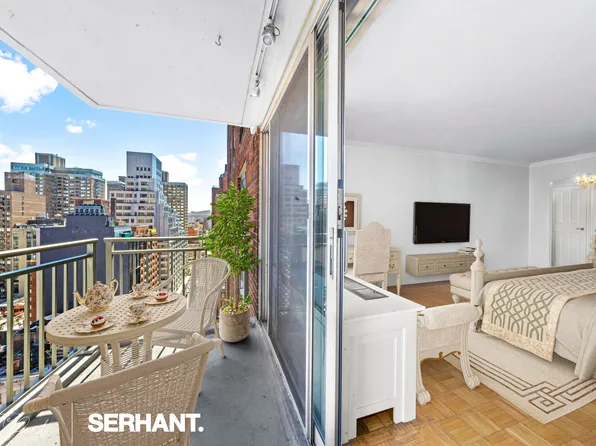 132 East 35th Street image 7 of 31