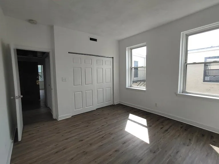 1411 Commonwealth Ave #501 — Photo 7