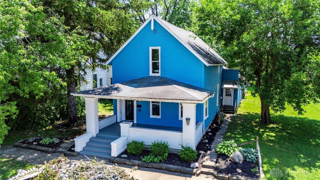 Real estate listing image