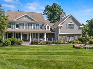 3 Leary Ln, Middleton, MA 01949